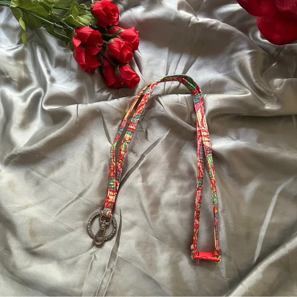 🌹VINTAGE Vera Bradley Coral Floral Keychain Necklace w/ Silver-Tone Ring Pendant